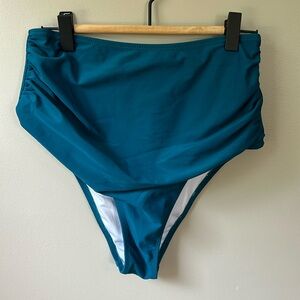 NOT FOR‎ SALE Cupshe High Waisted Ruched Swim Bottom Sz M NWOT
